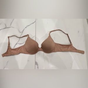 Victoria’s Secret Uplift Semi Demi Bra